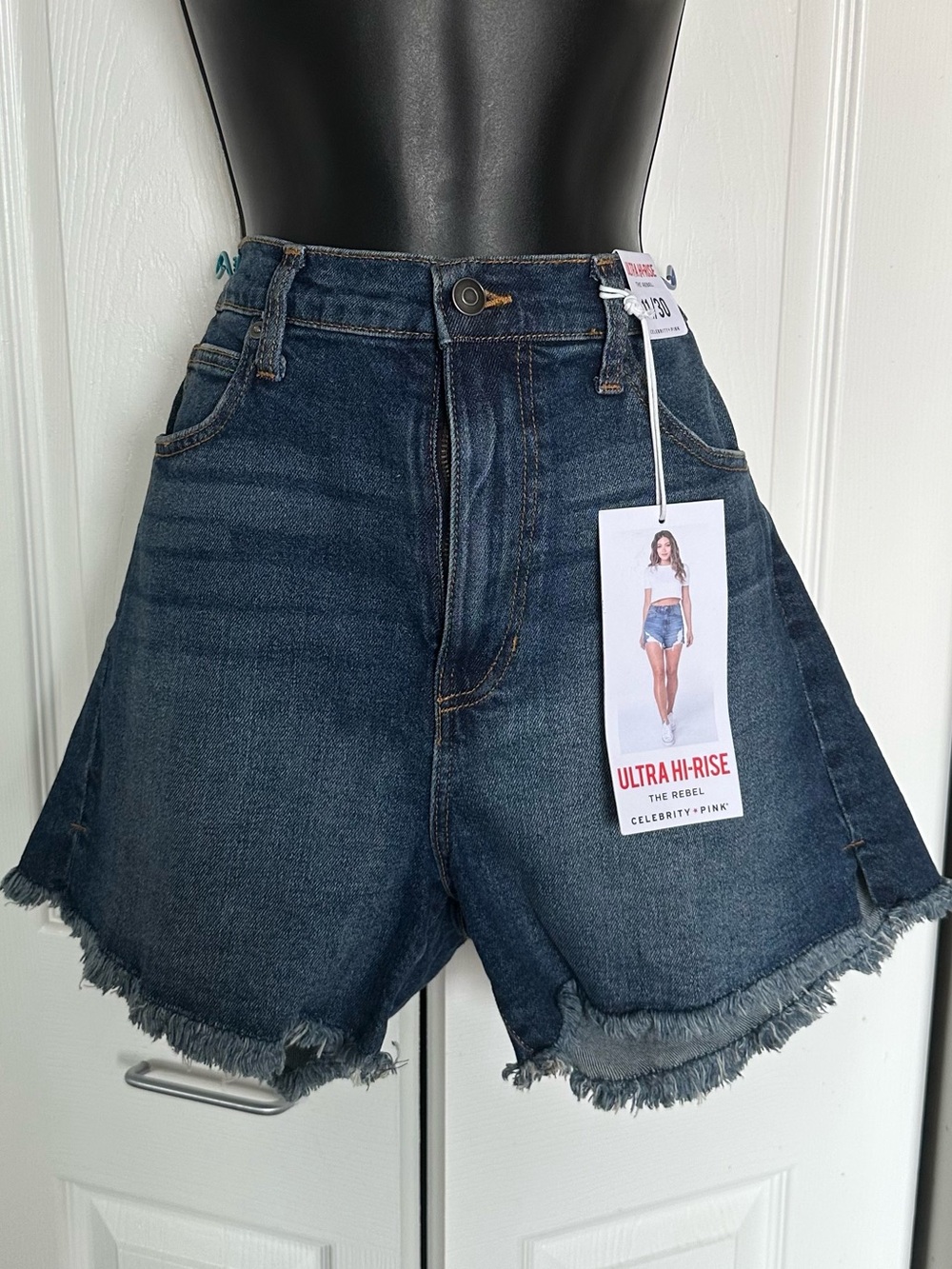 Celebrity Pink - Dark wash highrise frayed hem shorts - Size 11/30